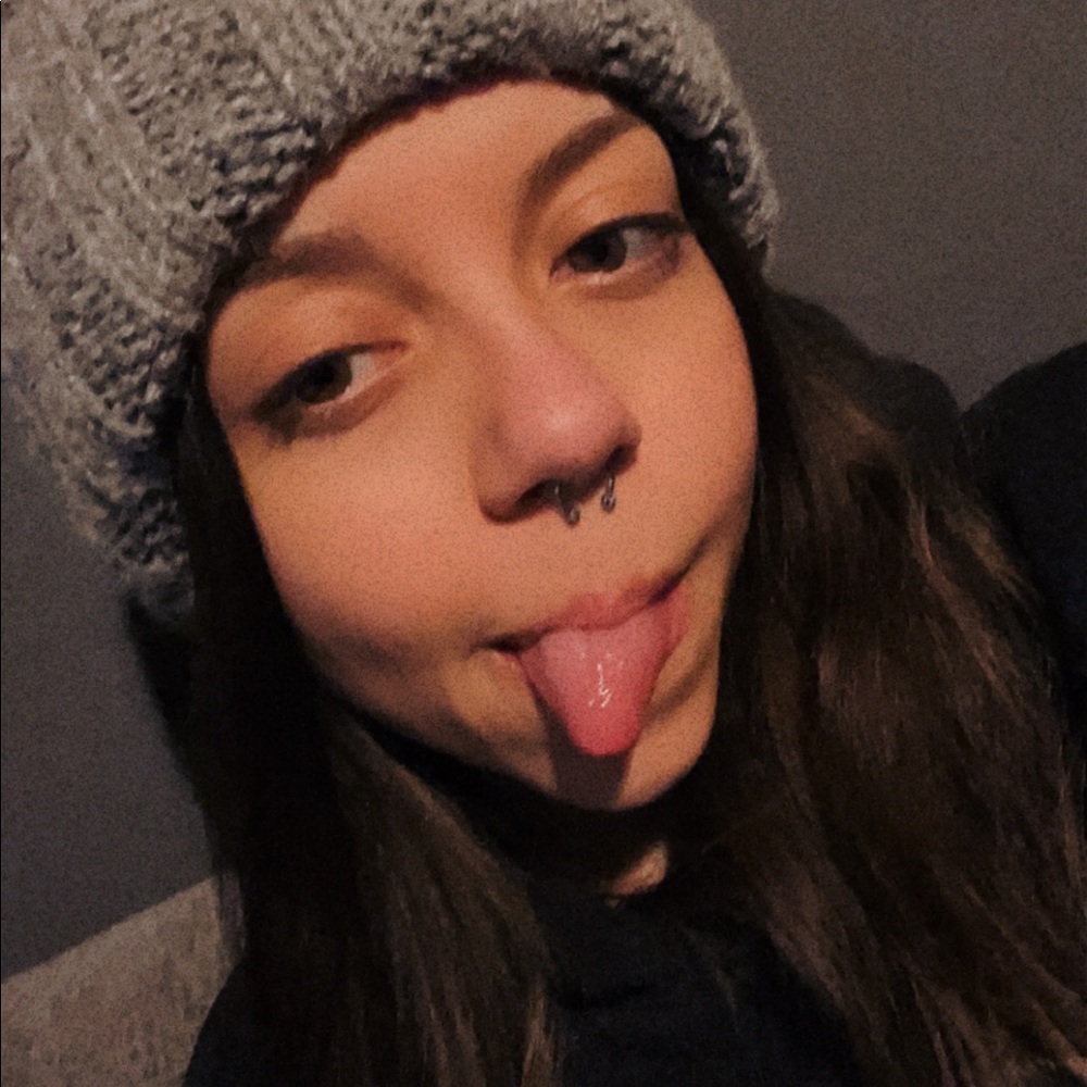 Meet your Posher, Yasmin